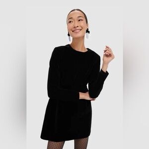 Tuckernuck black velvet dress size 6